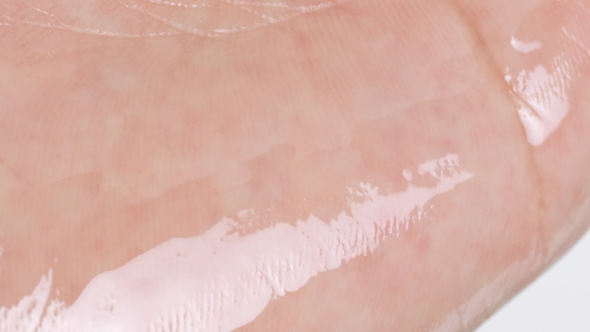 LUVUM VOLUME LIP SERUM Transparentní sérum s efektem zvětšení rtů 4 ml #4