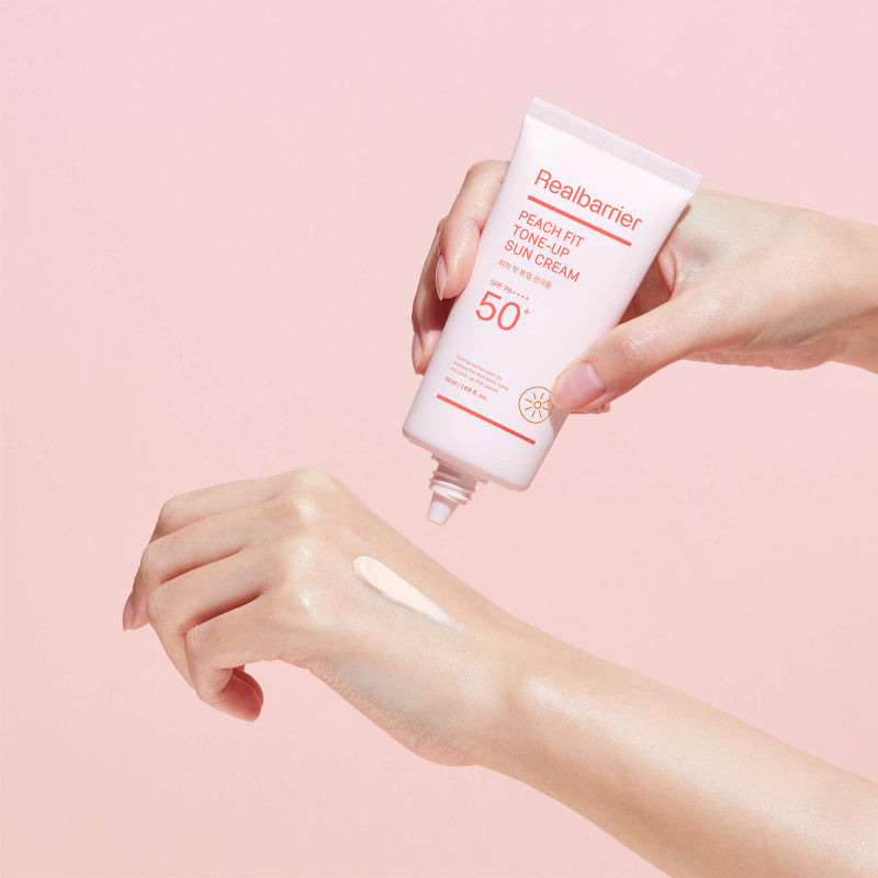 REAL BARRIER PEACH Feuchtigkeitsspendender Sonnenschutz mit leuchtender Wirkung SPF50+ PA++++ 50 ml #2